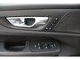 Volvo V60 Cross Country B5 AWD Ultimate | Panoramadak | Trekhaak | Harman/Kardon | 360 Camera | Standkachel | Adaptive LED | Keyless | Adaptive Cruise | BLIS | Massage