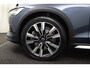 Volvo V60 Cross Country B5 AWD Ultimate | Panoramadak | Trekhaak | Harman/Kardon | 360 Camera | Standkachel | Adaptive LED | Keyless | Adaptive Cruise | BLIS | Massage
