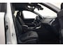 Jaguar E-Pace 1.5 P300e AWD R-Dynamic SE [ Panorama Stoelventilatie Camera Apple/Android ]