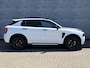 Lynk & Co 01 1.5 Core Black Edition | GRATIS TREKHAAK | Nieuw Model | Achteruitrijcamera | Parkeersensoren | Stoelverwarming | Apple Carplay | Android Auto | Navigatie | Adaptieve Cruise Control |