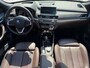 BMW X1 sDrive20i High Executive | 1ste eigenaar| Navigatie| Lederen bekleding| Stoelverwarming| Schuif-kanteldak|