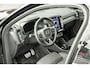 Volvo XC40 | 70 KWH | ALL BLACK | 19' zwart | AppleCarPlay | 1500kg trekgewicht Recharge Plus