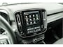 Volvo XC40 | 70 KWH | ALL BLACK | 19' zwart | AppleCarPlay | 1500kg trekgewicht Recharge Plus
