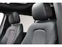 Mercedes-Benz GLB 180 Luxury 7-Persoons Panoramadak, Leder, Sfeerverlichting, Trekhaak, Apple Carplay/Android Auto