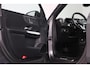 Mercedes-Benz GLB 180 Luxury 7-Persoons Panoramadak, Leder, Sfeerverlichting, Trekhaak, Apple Carplay/Android Auto
