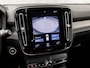 Volvo XC40 1.5 T5 Twin Engine R-Design 262Pk Automaat (PANORAMADAK, APPLE CARPLAY, HARMAN/KARDON, CAMERA, SPORTSTOELEN, KEYLESS, ELEK ACHTERKLEP, NIEUWSTAAT)