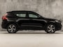 Volvo XC40 1.5 T5 Twin Engine R-Design 262Pk Automaat (PANORAMADAK, APPLE CARPLAY, HARMAN/KARDON, CAMERA, SPORTSTOELEN, KEYLESS, ELEK ACHTERKLEP, NIEUWSTAAT)