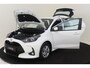 Toyota Yaris 1.5 HYBRID 115 ACTIVE *PRIVATE LEASE V.A. €379,- P/M!* -CAMERA|ADAP.CRUISE|CARPLAY|LED|LENDESTEUN|15"