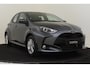Toyota Yaris 1.5 HYBRID 115 ACTIVE *PRIVATE LEASE V.A. €379,- P/M!* -CAMERA|ADAP.CRUISE|CARPLAY|LED|LENDESTEUN|15"