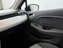 Renault Clio 1.6 E-Tech Hybrid 145 Evolution | Carplay/Android Auto | 16" Velgen | Parkeersensoren |