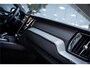 Volvo XC60 T6 Recharge Ultra Black Edition ** Facelift ** Trekhaak ** Harman/Kardon ** HUD ** Massage