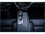 Volvo XC60 T6 Recharge Ultra Black Edition ** Facelift ** Trekhaak ** Harman/Kardon ** HUD ** Massage