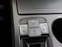 Hyundai Kona Electric EV Fashion 64 kWh | SOH 96% | Trekhaak | HUD | Navigatie | Ele. verstelbare stoelen | Camera | DAB | Apple CarPlay/Android Auto | Stoel/Stuurverwarming | Adaptieve Cruise Control | KRELL Audio |