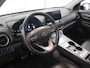 Hyundai Kona Electric EV Fashion 64 kWh | SOH 96% | Trekhaak | HUD | Navigatie | Ele. verstelbare stoelen | Camera | DAB | Apple CarPlay/Android Auto | Stoel/Stuurverwarming | Adaptieve Cruise Control | KRELL Audio |