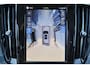 Volvo V60 T6 Recharge AWD Plus Dark - Panorama/schuifdak - IntelliSafe Assist & Surround - 360º Camera - Harman/Kardon audio - Verwarmde voorstoelen, stuur & achterbank - Parkeersensoren voor & achter - Elektr. bedienb. voorstoelen met geheugen - Head up display - Extra getint glas - 19' LMV