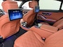 Mercedes-Benz S-klasse 500 4MATIC Lang AMG Line | Massage stoelen Voor + Achter | Panorama - Schuifdak | Head-Up Display | 3D-Bestuurdersdisplay | Stoelverwarming \ -Ventilatie Voor + Achter | Sluitbekrachtiging | Achteras besturing & Luchtvering | 360° Camera
