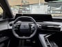 Peugeot 3008 1.6 plug-in Hybrid 195 GT Exclusive | Panorama/schuifdak | Lederen bekleding | Trekhaak | Focal | Massage | 20 Inch | NL auto |