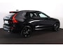Volvo XC60 T6 Recharge AWD Black Edition Plus - Panorama/schuifdak - IntelliSafe Assist & Surround - 360º Camera - Harman/Kardon audio - Verwarmde voorstoelen, stuur & achterbank - Parkeersensoren voor & achter - Elektr. bedienb. voorstoelen met geheugen - Head up display - Draadloze tel. lader - Extra getint glas - Inklapbare trekhaak - 21' LMV