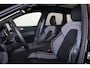 Volvo XC60 T6 Recharge AWD Black Edition Plus - Panorama/schuifdak - IntelliSafe Assist & Surround - 360º Camera - Harman/Kardon audio - Verwarmde voorstoelen, stuur & achterbank - Parkeersensoren voor & achter - Elektr. bedienb. voorstoelen met geheugen - Head up display - Draadloze tel. lader - Extra getint glas - Inklapbare trekhaak - 21' LMV