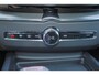 Volvo XC60 T6 Recharge AWD Black Edition Plus - Panorama/schuifdak - IntelliSafe Assist & Surround - 360º Camera - Harman/Kardon audio - Verwarmde voorstoelen, stuur & achterbank - Parkeersensoren voor & achter - Elektr. bedienb. voorstoelen met geheugen - Head up display - Draadloze tel. lader - Extra getint glas - Inklapbare trekhaak - 21' LMV