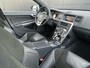 Volvo V60 1.5 T3 R-Design Navigatie / Parkeerverwarming / Stoelverwarming / verwarmbaar voorruit / High Performance Audio