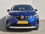 Renault Captur 1.3 TCe 140 Intens / Achteruitrijcamera / Apple Carplay Android Auto / Trekgewicht 1500 kg / Cruise control / Keyless Entry/Start / Draadloze telefoon lader / Navigatie / Parkeersensoren voor en achter / Climate control /