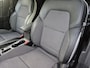 Renault Captur 1.3 TCe 140 Intens / Achteruitrijcamera / Apple Carplay Android Auto / Trekgewicht 1500 kg / Cruise control / Keyless Entry/Start / Draadloze telefoon lader / Navigatie / Parkeersensoren voor en achter / Climate control /