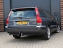 Volvo V70 2.5 T Geartronic Titanium Airco Cr-Control Youngtimer