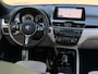 BMW X2 SDrive20i M -Sport, panoramadak, afneembare trekhaak, leder, vele opties, NL auto met nationale auto pas