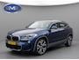 BMW X2 SDrive20i M -Sport, panoramadak, afneembare trekhaak, leder, vele opties, NL auto met nationale auto pas