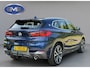 BMW X2 SDrive20i M -Sport, panoramadak, afneembare trekhaak, leder, vele opties, NL auto met nationale auto pas