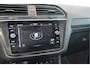 Volkswagen Tiguan 1.5 TSI 2X R-LINE navi pano leer camera trekhaak 150 pk !!