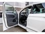 Volkswagen Tiguan 2.0 TSI 4Motion Highline R-Line, Pano,19LM, Navi, Trekhaak, Led,