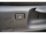 Toyota C-HR / C-HR+ 1.8 HYBRID STYLE BI-TONE DODEHOEK JBL-GELUID STOELVERW. KEYLESS PARK.SENSOREN