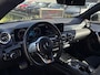 Mercedes-Benz CLA Shooting Brake 220 Advantage AMG cruise
