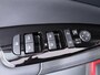 Kia Sportage 1.6 T-GDi Plug-in Hybrid AWD DynamicPlusLine Navigatie - Achteruitrijcamera - Stoelverwarming - Stuurverwarming - Virena zekerheidspakket € 895,-