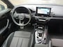 Audi A4 Limousine 35 TFSI 150pk S edition Competition S-Tronic Automaat / Navigatie / LED / LM 18 inch / Digital cockpit / Parkeersensoren A