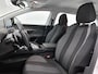 Peugeot 5008 SUV Active 130pk Automaat | 7 Zitplaatsen | Navigatie | Achteruitrijcamera | Grip Control | Climate Control | Cruise Control | Parkeersensoren | Bluetooth | DAB+ radio | Apple Carplay / Android Auto | Trekhaak | 18" lichtmetalen velgen |