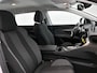 Peugeot 5008 SUV Active 130pk Automaat | 7 Zitplaatsen | Navigatie | Achteruitrijcamera | Grip Control | Climate Control | Cruise Control | Parkeersensoren | Bluetooth | DAB+ radio | Apple Carplay / Android Auto | Trekhaak | 18" lichtmetalen velgen |
