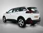 Peugeot 5008 SUV Active 130pk Automaat | 7 Zitplaatsen | Navigatie | Achteruitrijcamera | Grip Control | Climate Control | Cruise Control | Parkeersensoren | Bluetooth | DAB+ radio | Apple Carplay / Android Auto | Trekhaak | 18" lichtmetalen velgen |