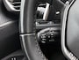 Peugeot 5008 SUV Active 130pk Automaat | 7 Zitplaatsen | Navigatie | Achteruitrijcamera | Grip Control | Climate Control | Cruise Control | Parkeersensoren | Bluetooth | DAB+ radio | Apple Carplay / Android Auto | Trekhaak | 18" lichtmetalen velgen |