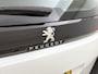 Peugeot 5008 SUV Active 130pk Automaat | 7 Zitplaatsen | Navigatie | Achteruitrijcamera | Grip Control | Climate Control | Cruise Control | Parkeersensoren | Bluetooth | DAB+ radio | Apple Carplay / Android Auto | Trekhaak | 18" lichtmetalen velgen |