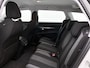 Peugeot 5008 SUV Active 130pk Automaat | 7 Zitplaatsen | Navigatie | Achteruitrijcamera | Grip Control | Climate Control | Cruise Control | Parkeersensoren | Bluetooth | DAB+ radio | Apple Carplay / Android Auto | Trekhaak | 18" lichtmetalen velgen |
