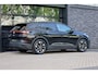 Volkswagen ID.4 Pro Performance 77 kWh | BTW | CAMERA | TREKHAAK | ACC | STOELVERWARMING |