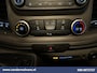 Ford Transit Custom 2.0 TDCI 131pk L2H1 Euro6 Airco | Camera | LED | Cruisecontrol | 2800kg Trekhaak Verwarmde voorruit, Parkeersensoren, Bijrijdersbank