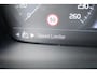 Volvo XC40 T4 Recharge R-Design | Lederen/Stof Bekleding | Electronic Climate Controle | Voorstoelen + Stuurwiel Verwarmend | Achteruitrijcamera Parkeersensor Voor | Cruise Control Adaptief Met Stop&Go En Stuurhulp | Apple Carplay/Android Auto | DAB Ontvanger | Dakrails | Extra Getint Glas |