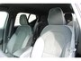 Volvo XC40 T4 Recharge R-Design | Lederen/Stof Bekleding | Electronic Climate Controle | Voorstoelen + Stuurwiel Verwarmend | Achteruitrijcamera Parkeersensor Voor | Cruise Control Adaptief Met Stop&Go En Stuurhulp | Apple Carplay/Android Auto | DAB Ontvanger | Dakrails | Extra Getint Glas |