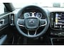 Volvo XC40 T4 Recharge R-Design | Lederen/Stof Bekleding | Electronic Climate Controle | Voorstoelen + Stuurwiel Verwarmend | Achteruitrijcamera Parkeersensor Voor | Cruise Control Adaptief Met Stop&Go En Stuurhulp | Apple Carplay/Android Auto | DAB Ontvanger | Dakrails | Extra Getint Glas |