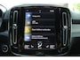 Volvo XC40 T4 Recharge R-Design | Lederen/Stof Bekleding | Electronic Climate Controle | Voorstoelen + Stuurwiel Verwarmend | Achteruitrijcamera Parkeersensor Voor | Cruise Control Adaptief Met Stop&Go En Stuurhulp | Apple Carplay/Android Auto | DAB Ontvanger | Dakrails | Extra Getint Glas |