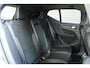 Volvo XC40 T4 Recharge R-Design | Lederen/Stof Bekleding | Electronic Climate Controle | Voorstoelen + Stuurwiel Verwarmend | Achteruitrijcamera Parkeersensor Voor | Cruise Control Adaptief Met Stop&Go En Stuurhulp | Apple Carplay/Android Auto | DAB Ontvanger | Dakrails | Extra Getint Glas |